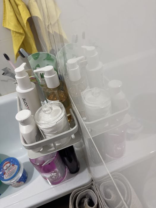 Для ванной подставка новая