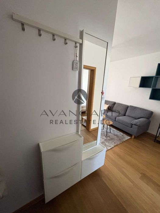 Продава се Тристаен апартамент в Пловдив, Център - 77 кв.м за 3052 €/кв.м - Снимка #3