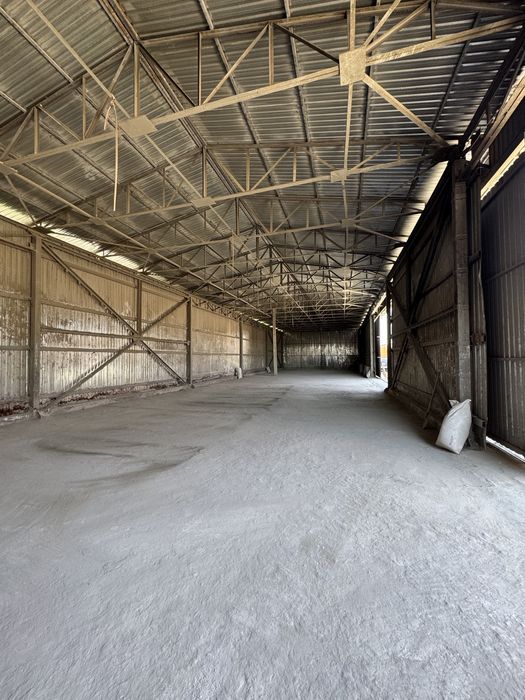 Сдаётся в аренду Склад 400кв и  300кв