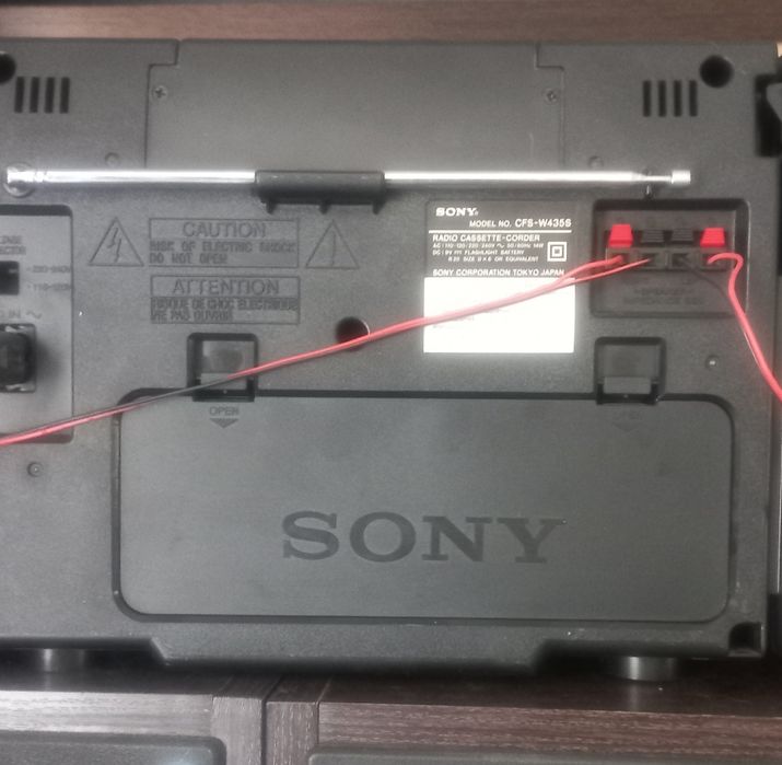 Продаётся SONY  CFS-W435S 1996 года