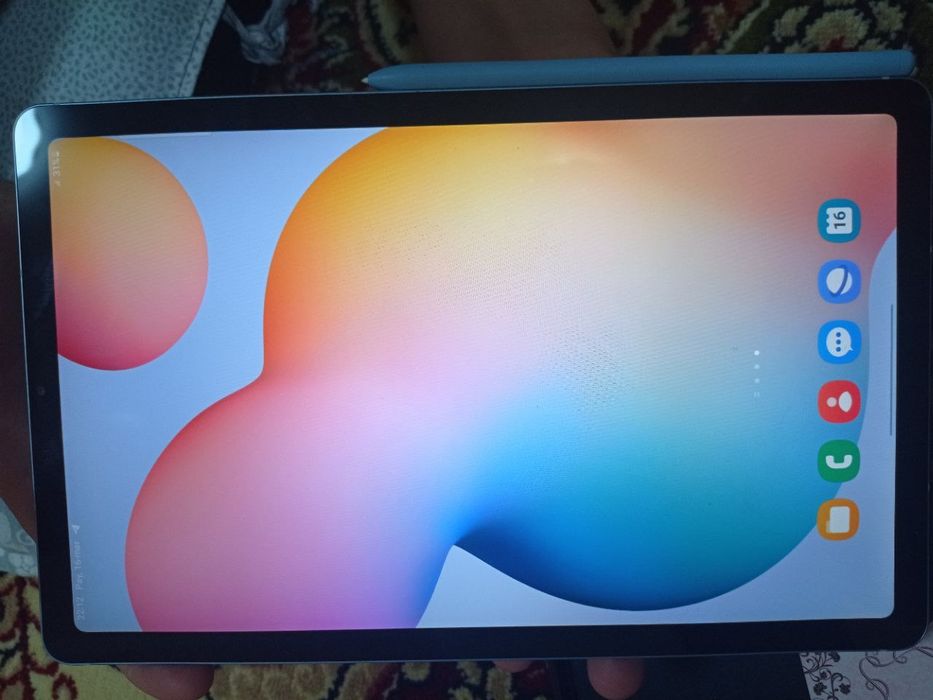 Tab s6 lite yap yangi garantiyasi bor 64 ga 6 usta kòrmagan