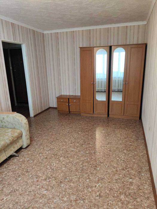 Продам 1 ком в 19 мкр