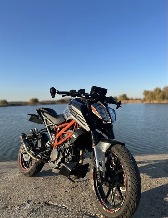 Ktm duke 125  an 2021