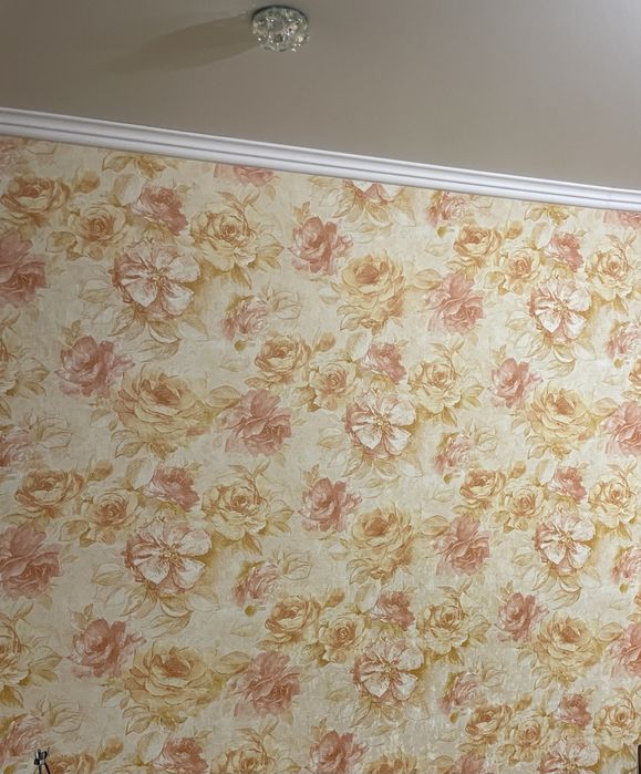 Продам обои. Моющиеся.