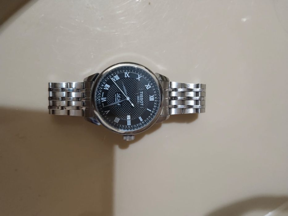 Продается Часы Tissot