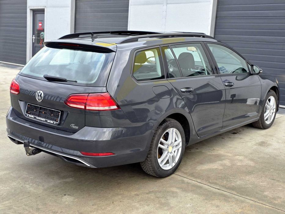 Volkswagen Golf 7.5 1.6 TDI 2017 Comfortline Panoramic Parktronic Navi