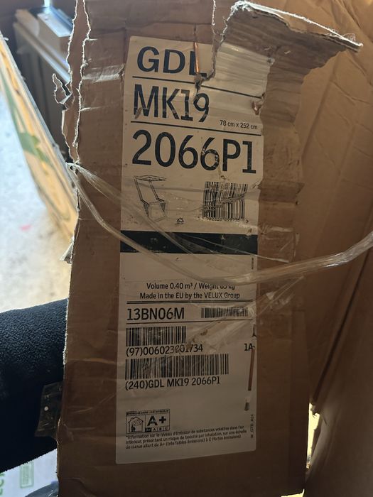 Velux cu balcon nou in cutie