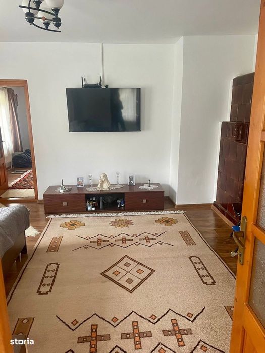 Casa parter,Margineni-centru,teren 1366 mp