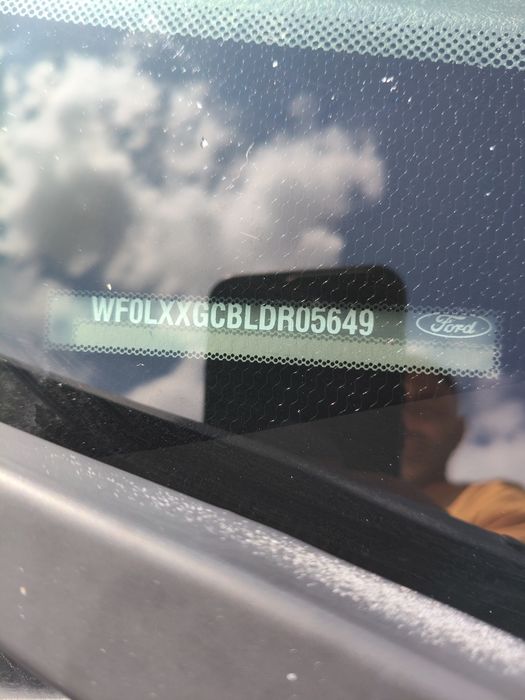 Vând Ford focus , proprietar de 5 ani, mai multe detalii la telefon