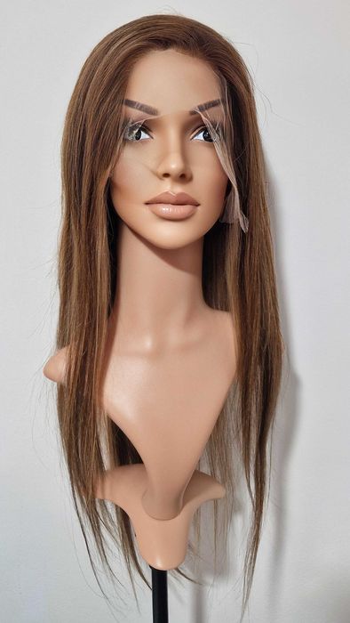 Естествена перука 70–75 см – Lace Front 13x6, кафява с руси кичури