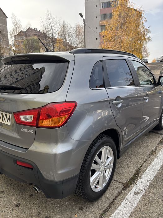 Mitsubishi ASX 2012