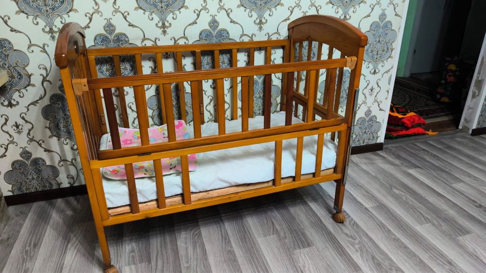 Манеж детский в отличном состоянии