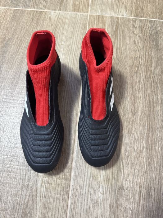 Adidas Predator Оригинални бутонки