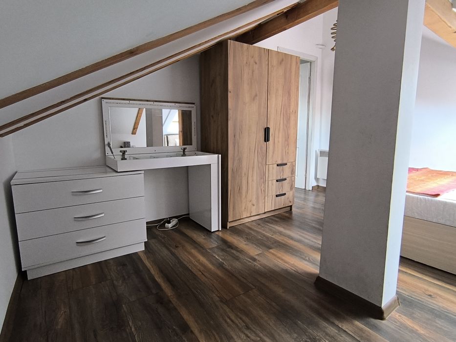 Продава се Тристаен апартамент в София, Център - 70 кв.м за 10 €/кв.м - Снимка #4