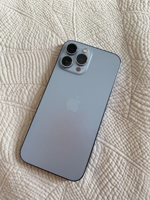 Продам Айфон 13 pro max