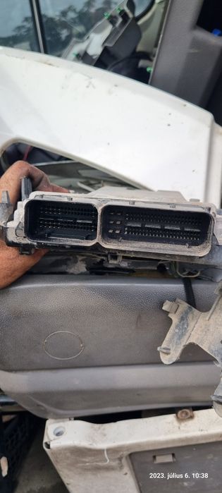 Piese Volkswagen Crafter 2.5TDI euro 4 2007