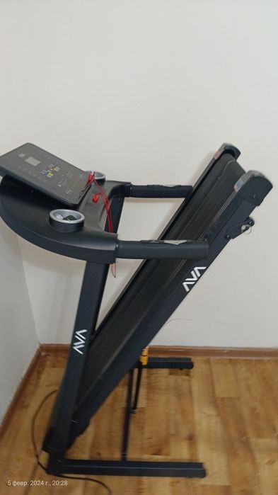 Беговая дорожка почти новая 160000