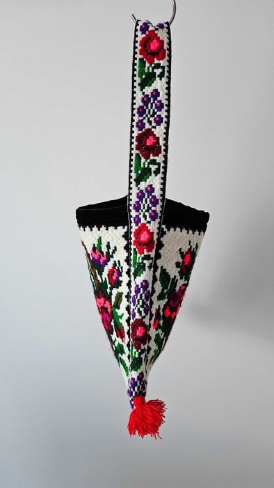 Traistă tradițională realizată manual, hand made