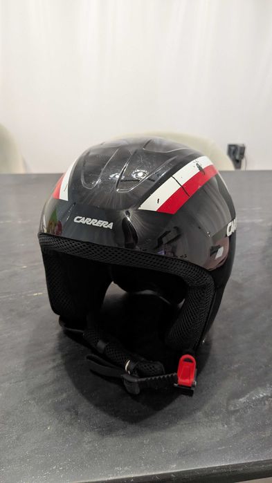 Ски каска - Carrera
