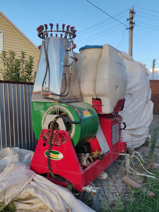 IRIS IM-1000S опрыскиватель, 1000 л