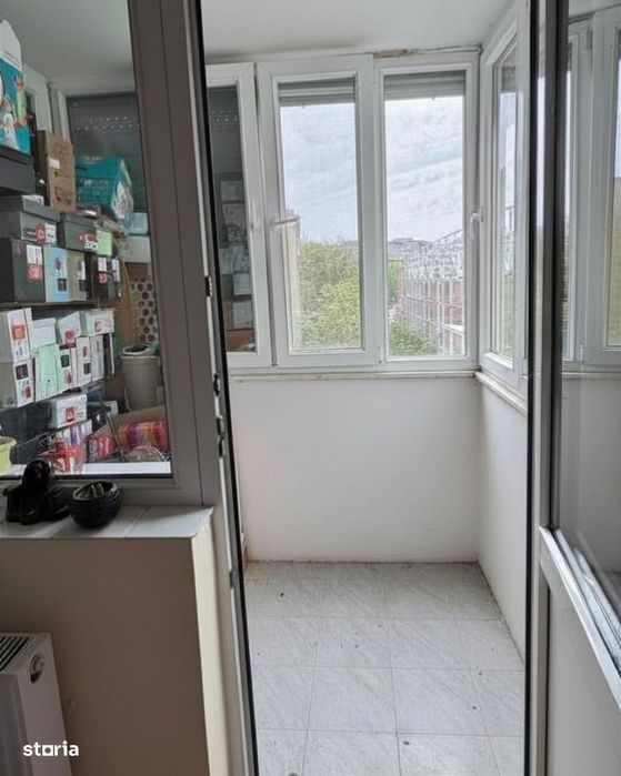 Ap 2 camere de vânzare, cart. Rogerius