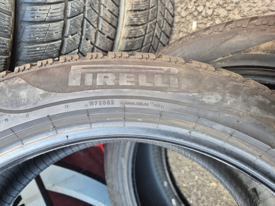 2 Anvelope M+S IARNA - 235/50/20 104V - PIRELLI CINTURATO WINTER - CA NOI - DOT 2022 !