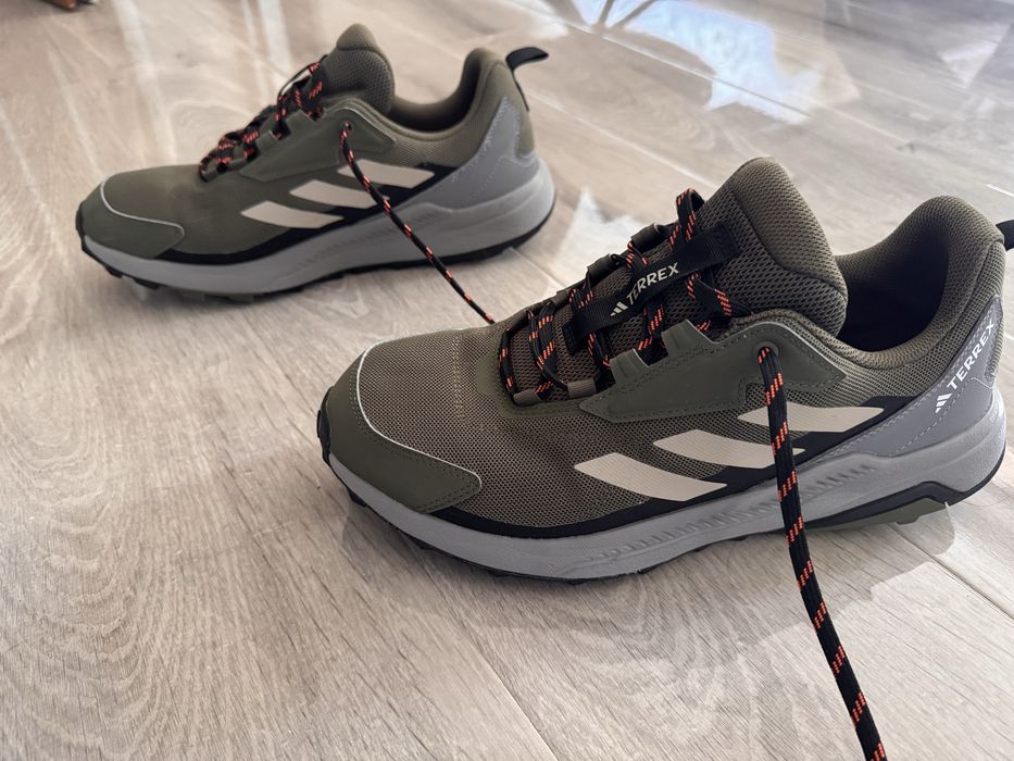 Трекинг Adidas Terrex номер 44
