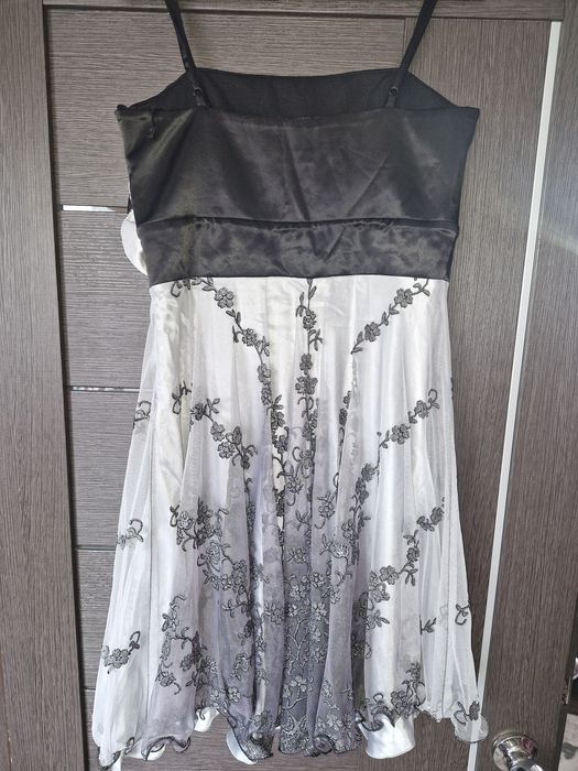 Продам платье в идеальном состоянии