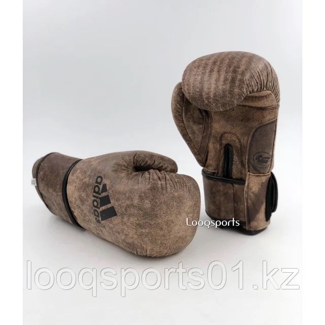 Боксерские перчатки