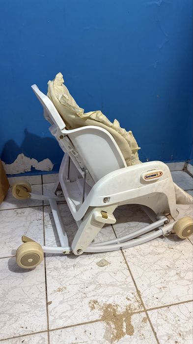 Продам детский стульчик/кресло/качалку