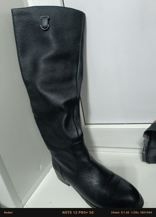 Продам сапоги женские