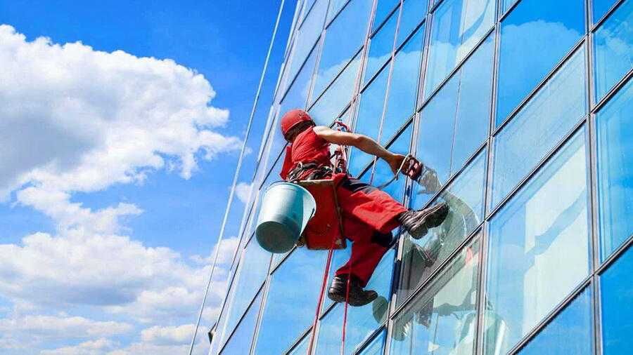 Fasad yuvish | Baland qavatli oyna tozalash