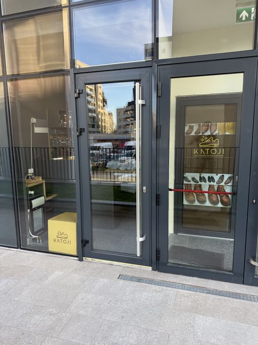 Spatiu comercial -25 mp