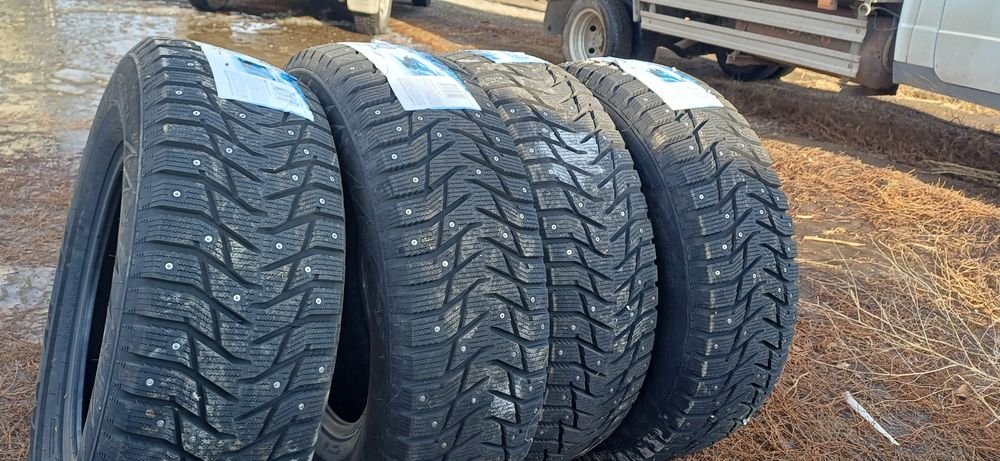 Продаются новые зимние шины с шипами