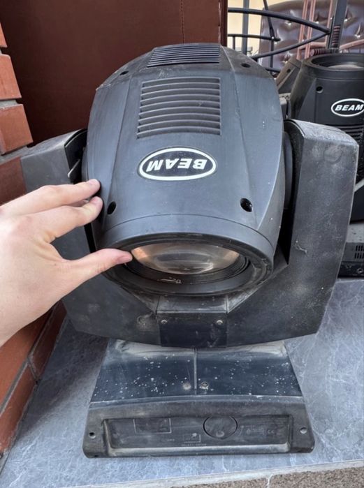 Световой прибор Moving Head Beam 230