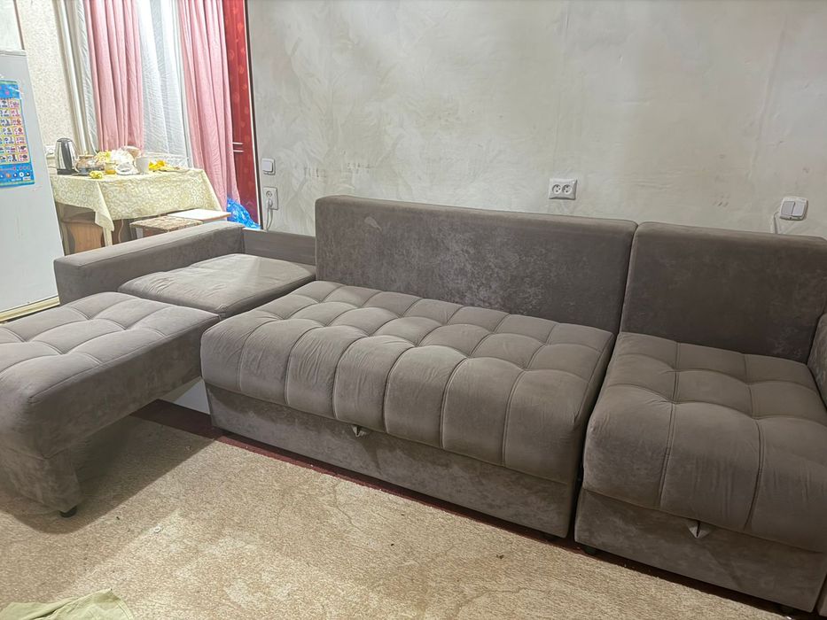Продам диван в отличном состоянии