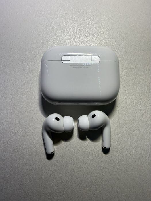 Vând AirPods Pro 3 – stare excelentă