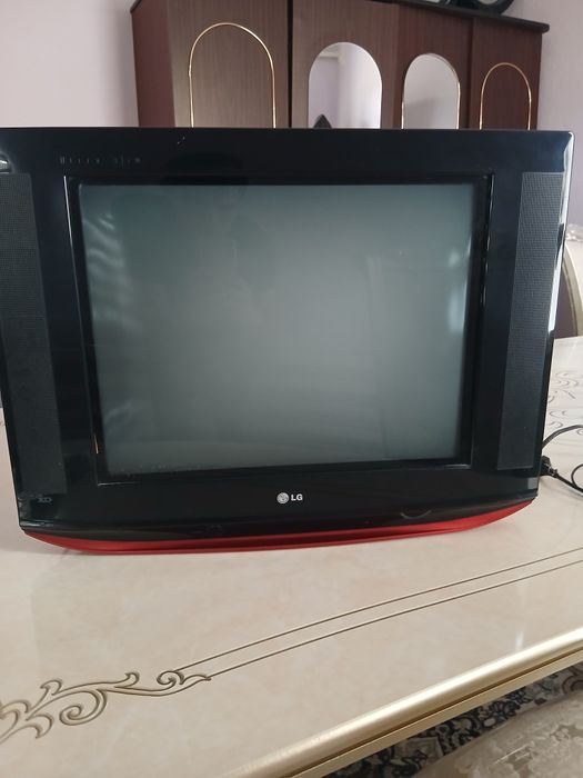 Теливезор сотилади.