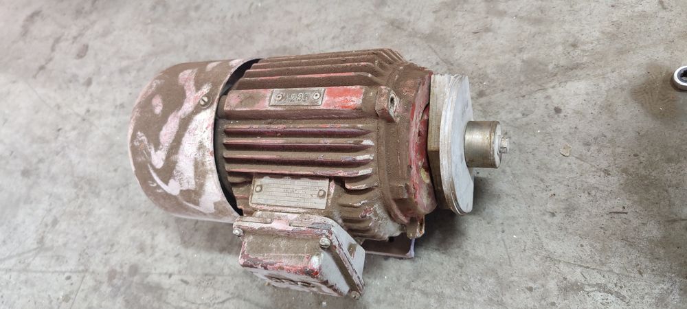 Motor vibrant, 0.65kW, 1500rpm