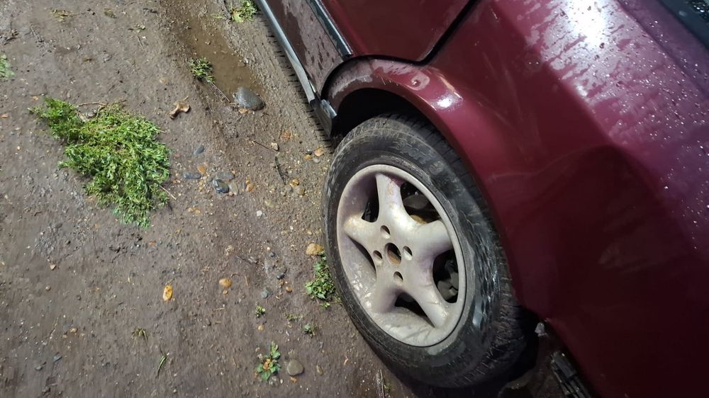 Ауди б4 2.0 на запчасти