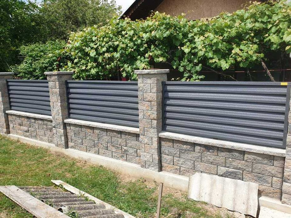 Garduri si porti din panouri stil jaluzele si alte modele disponibile