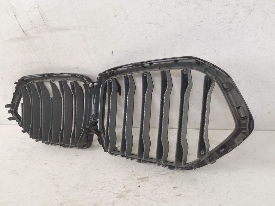 Grila Radiator BMW X6 G06 2019 2020 Originala Avariata