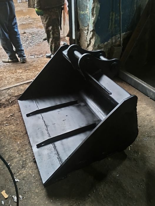 КОВШ для экскаватора