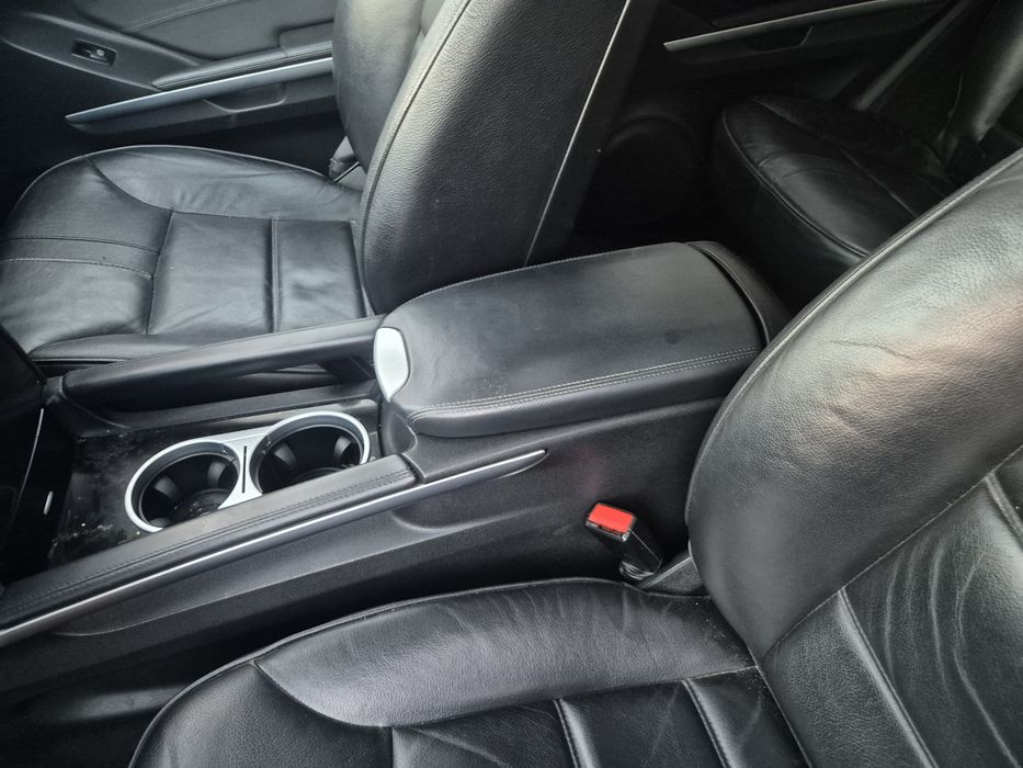 Салон Mercedes ML W164 кожен черен Мерцедес МЛ В164 седалки