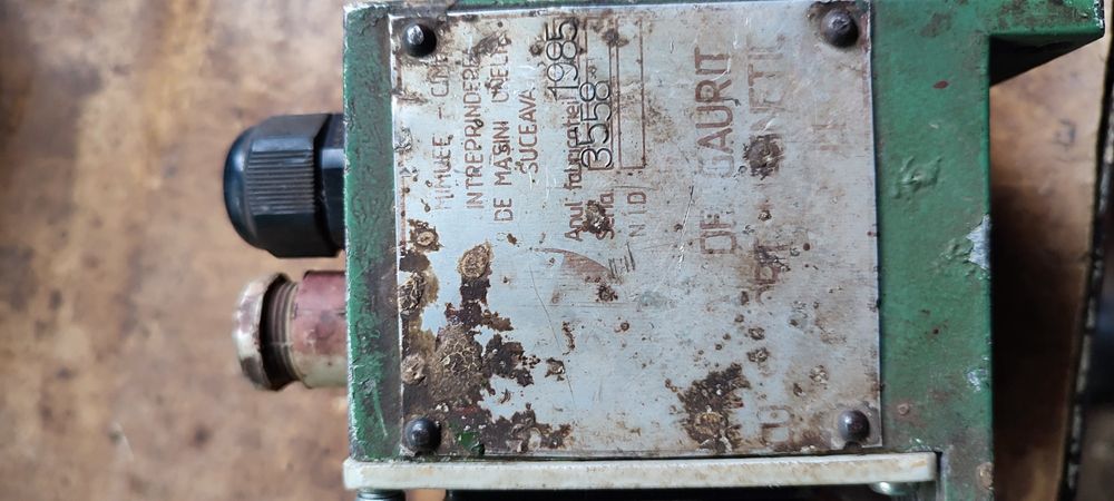 Întrerupător mașina găurit profesionala