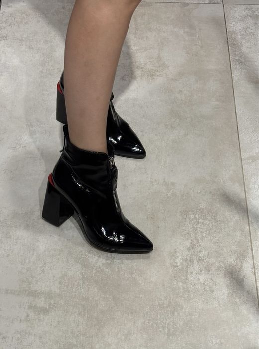 Продам ботильоны