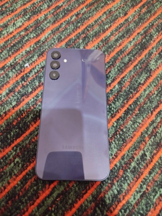 Samsung A 15 oʻzim ishlatganman karobka dakument bor