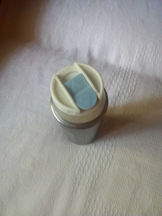 Термос продается