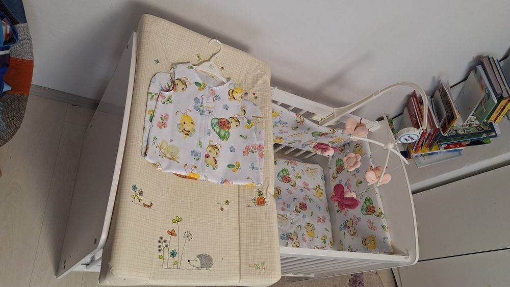 Patut bebe Set 3 piese Patut bebe Karolina II alb cu saltea cocos 120x