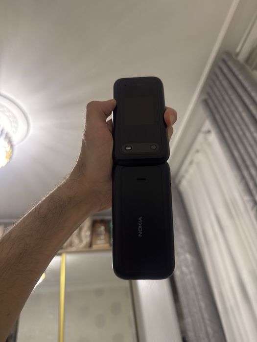 Nokia 2700 Ideal pachti yengi